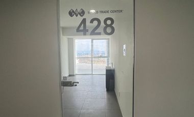 CONSULTORIO EN RENTA EN EL WORLD TRADE CENTER QUERETARO