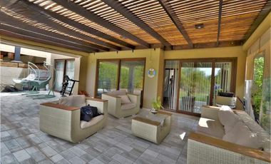 ARRIENDO EXCLUSIVO CONDOMINIO SANTA ELENA CHICUREO