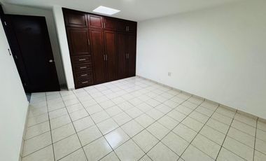 Departamento en RENTA en SAN ISIDRO zona Sur de León