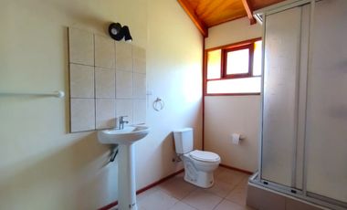 ARRIENDO CASA CAMINO A PUMALAL