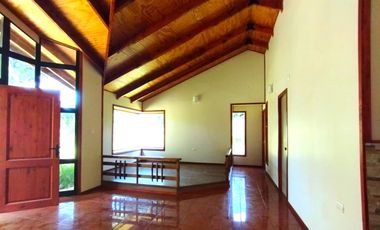 ARRIENDO CASA CAMINO A PUMALAL