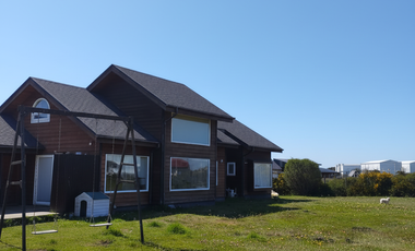 CASA EN BELLA PARCELA GRANEROS DE PUERTO VARAS