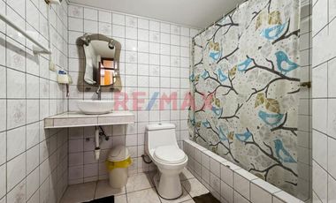 Oportunidad Única – Casa De 3 Niveles En San Juan De Lurigancho -Precio: $350,000