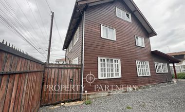 Propiedad en Venta con 3 Cabañas independientes | Excelente Ubicación.