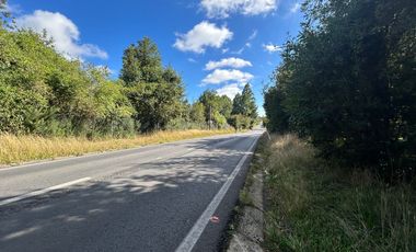 Preciosa parcela en sector Las Lomas de Puerto Varas con gran conectividad y agua