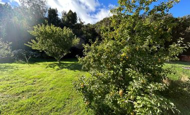 Preciosa parcela en sector Las Lomas de Puerto Varas con gran conectividad y agua