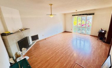 Casa en Venta en Lomas de las Palmas, Huixquilucan