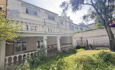 Casa en Venta en Lomas de las Palmas, Huixquilucan
