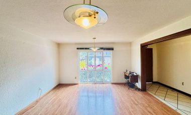 Casa en Venta en Lomas de las Palmas, Huixquilucan