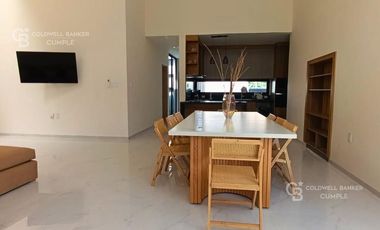 Residencia de una planta amueblada en renta en Las Palmas, Veracruz