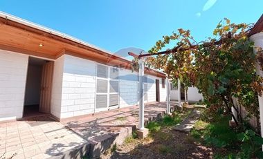 Casa 5d+3b en La Florida