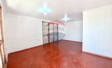 Casa 5d+3b en La Florida