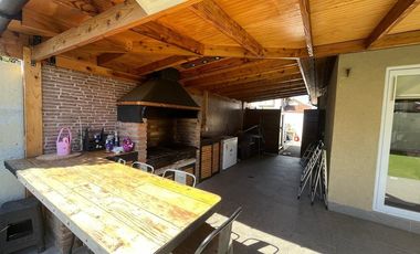 SE VENDE CASA CONDOMINO ESTANCIA LAS RASTRAS TALCA