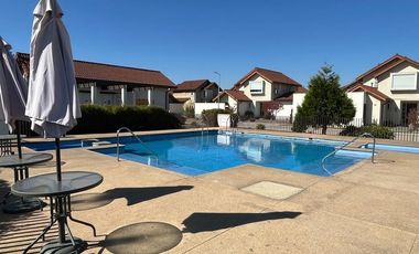 SE VENDE CASA CONDOMINO ESTANCIA LAS RASTRAS TALCA