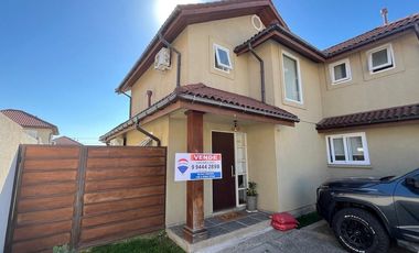 SE VENDE CASA CONDOMINO ESTANCIA LAS RASTRAS TALCA