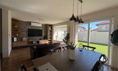 SE VENDE CASA CONDOMINO ESTANCIA LAS RASTRAS TALCA