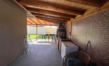 SE VENDE CASA CONDOMINO ESTANCIA LAS RASTRAS TALCA