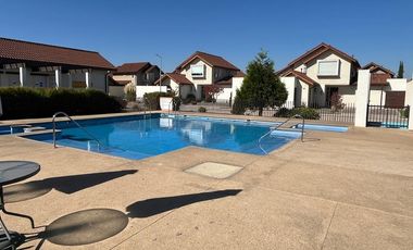 SE VENDE CASA CONDOMINO ESTANCIA LAS RASTRAS TALCA