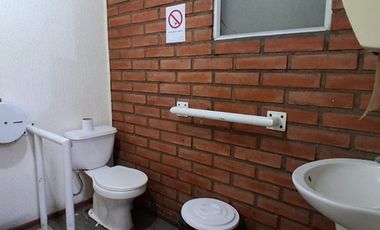 Venta Taller  mecánico, equipado y con clientes.