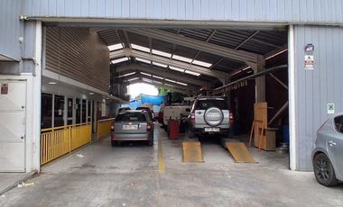 Venta Taller  mecánico, equipado y con clientes.