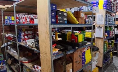 Venta Taller  mecánico, equipado y con clientes.