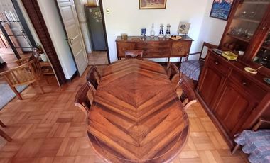 Excepcional casa en gran terreno/ Premio Nobel