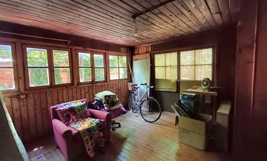 Excepcional casa en gran terreno/ Premio Nobel