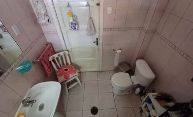 Excepcional casa en gran terreno/ Premio Nobel