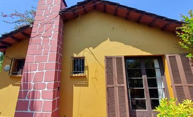 Excepcional casa en gran terreno/ Premio Nobel