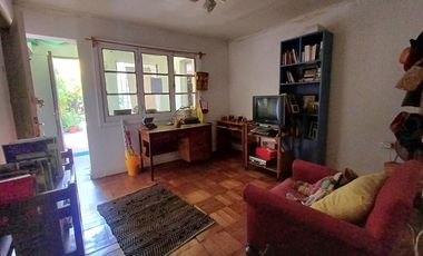 Excepcional casa en gran terreno/ Premio Nobel