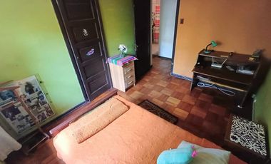 Excepcional casa en gran terreno/ Premio Nobel