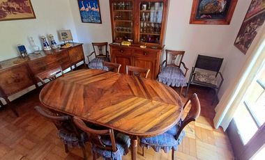 Excepcional casa en gran terreno/ Premio Nobel