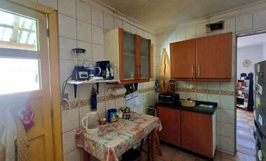 Excepcional casa en gran terreno/ Premio Nobel