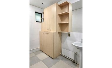 Venta Local Comercial de 206 Mts en Las Condes