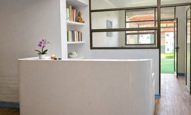 Venta Local Comercial de 206 Mts en Las Condes