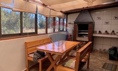 ACOGEDORA  CASA EN PICHILEMU