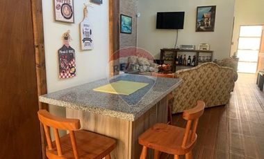 ACOGEDORA  CASA EN PICHILEMU