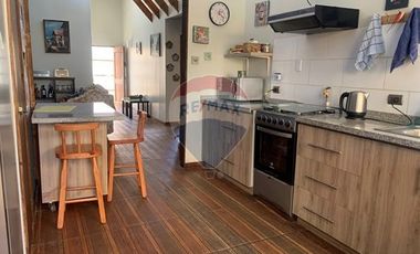 ACOGEDORA  CASA EN PICHILEMU