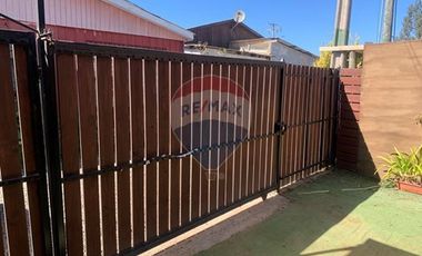 ACOGEDORA  CASA EN PICHILEMU