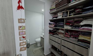 VENTA de APARTAMENTO en SABANETA