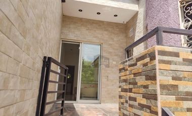 Casa en venta al sur de Saltillo en Hacienda el cortijo