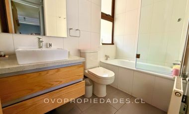 AMPLIO DÚPLEX MODERNO DOBLE ALTURA CON VISTA ESPECTACULAR