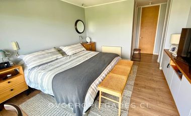 AMPLIO DÚPLEX MODERNO DOBLE ALTURA CON VISTA ESPECTACULAR