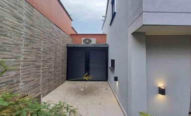 CASA EN VENTA EN CERRITOS /PEREIRA
