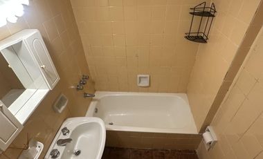 DEPARTAMENTO DE 2 AMBIENTES EN ALQUILER EN OLIVOS
