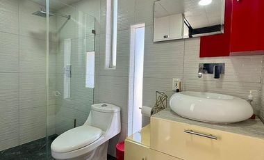 Casa en Venta, Lomas de Valle Dorado, 3 Recamaras