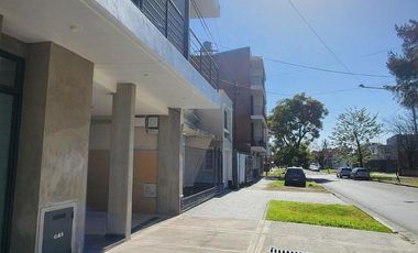 Departamento en calle Santa Cruz -dentro de bolulevard-Excelente Ubicación.