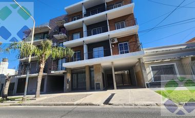 Departamento en calle Santa Cruz -dentro de bolulevard-Excelente Ubicación.