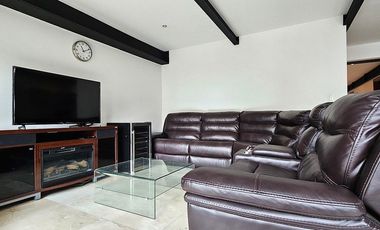 EXCELENTE DEPARTAMENTO AMUEBLADO