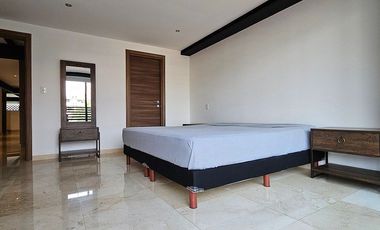 EXCELENTE DEPARTAMENTO AMUEBLADO